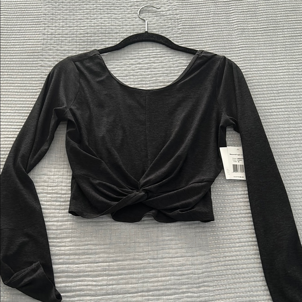 Elegant Black Long Sleeve Twist Top